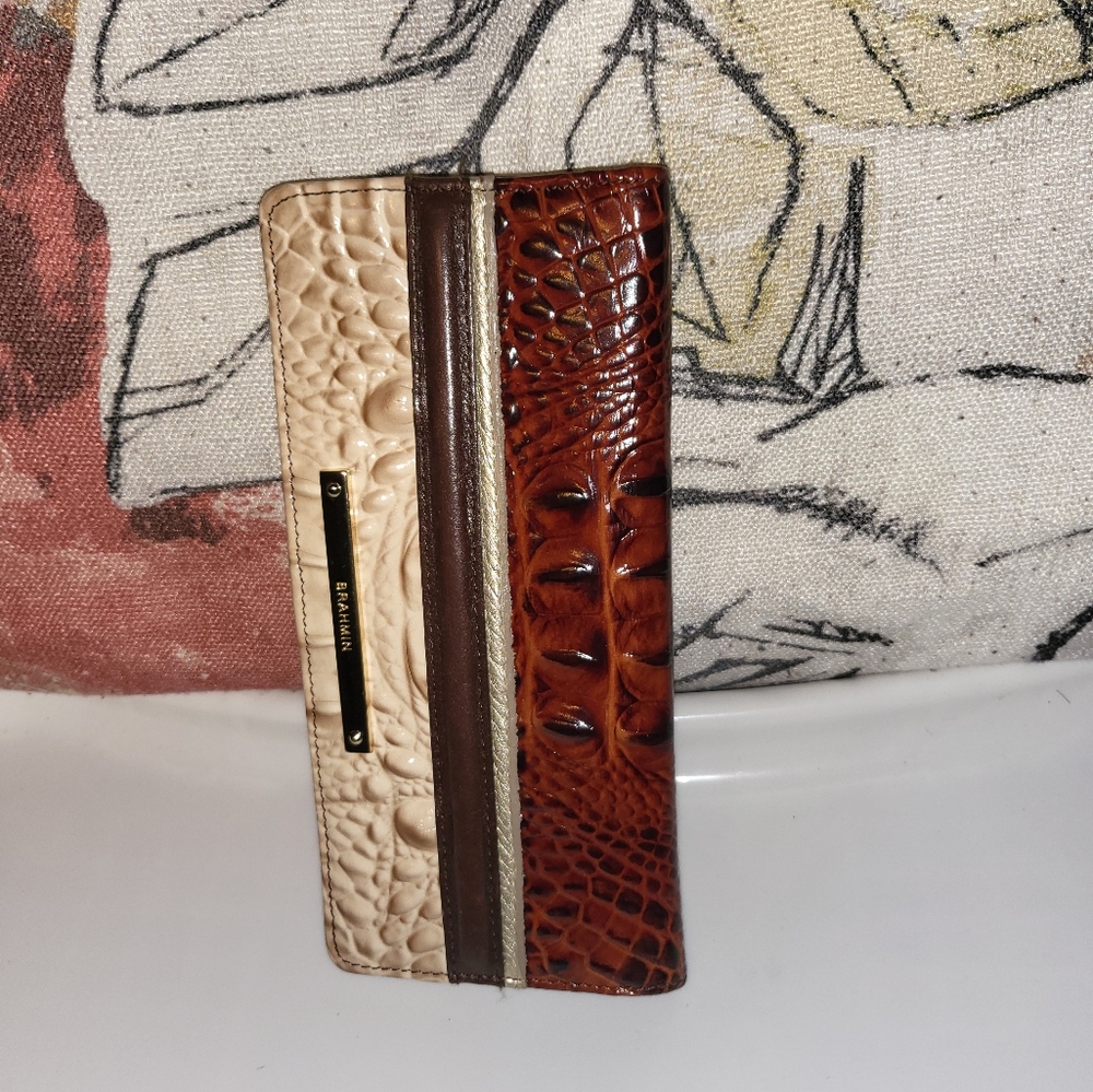 Ady wallet in Pecan